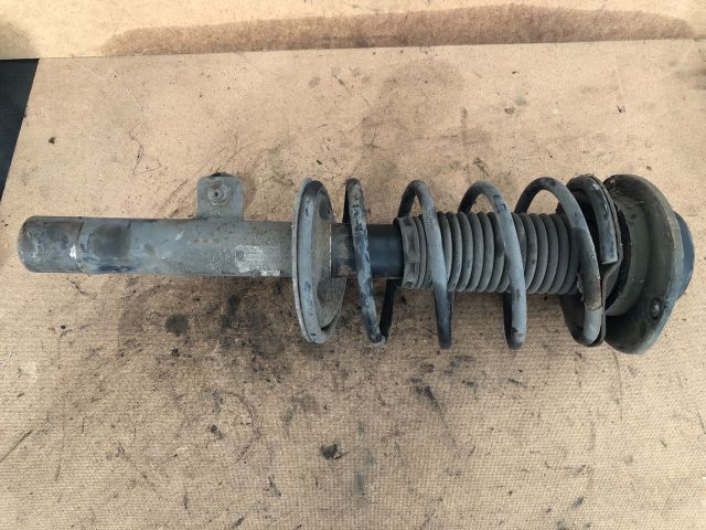 bontott PEUGEOT 206 Bal első Gólyaláb (Lengécsillapító, Rugó)