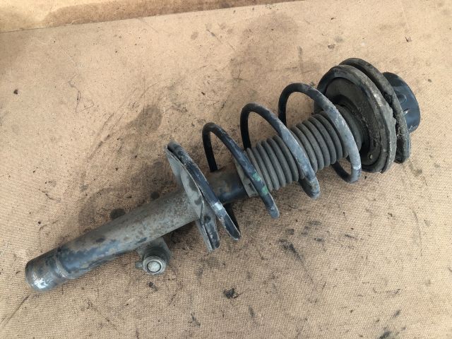 bontott PEUGEOT 206 Bal első Gólyaláb (Lengécsillapító, Rugó)