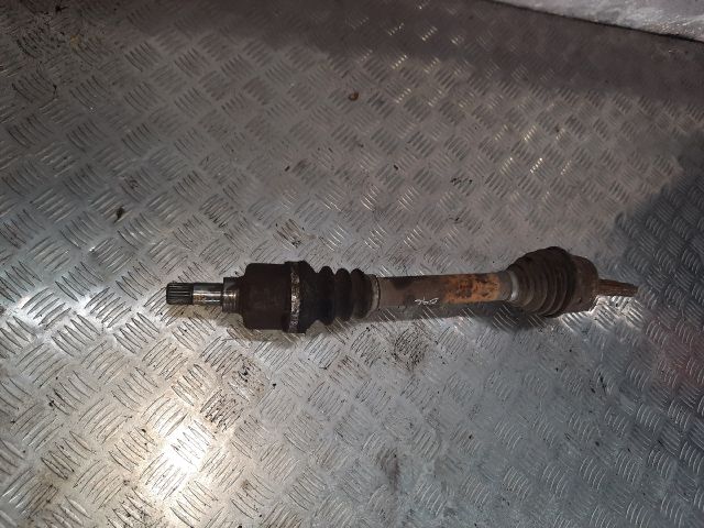 bontott PEUGEOT 206 Bal Féltengely