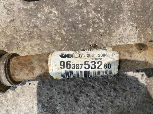 bontott PEUGEOT 206 Bal Féltengely