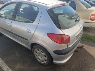 bontott PEUGEOT 206 Bal hátsó Lengéscsillapító