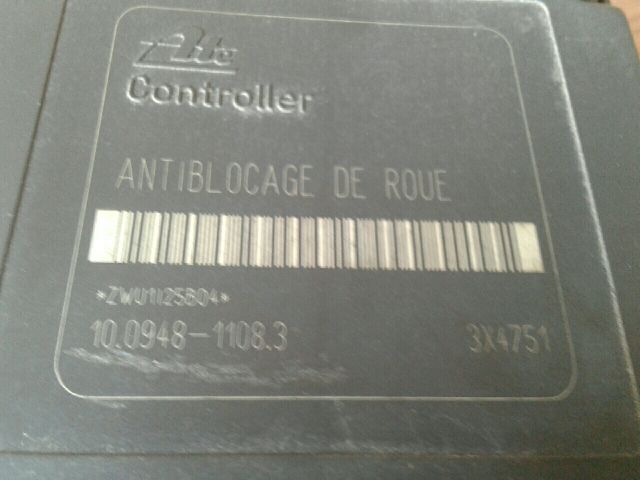 bontott PEUGEOT 206 ABS Kocka