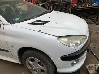 bontott PEUGEOT 206 Bal Féltengely