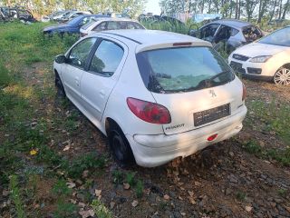 bontott PEUGEOT 206 Bal hátsó Fékdob