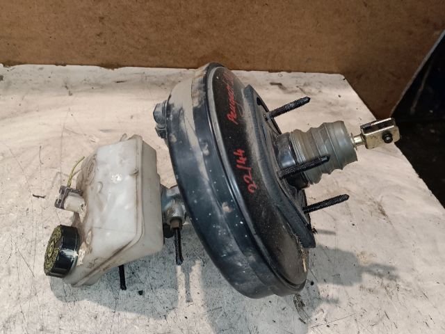 bontott PEUGEOT 206 Fékrásegítő