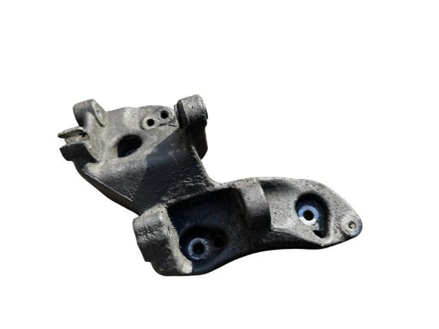 bontott PEUGEOT 206 Generátor Tartó Bak