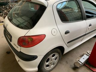 bontott PEUGEOT 206 Hátsó Híd (Dobfékes)
