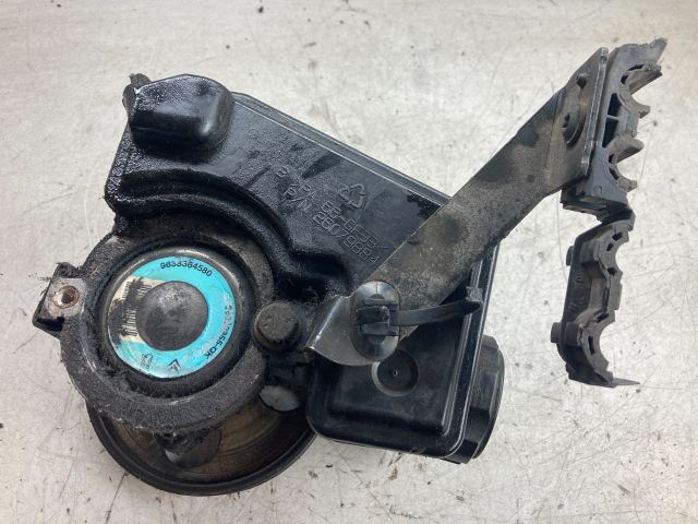 bontott PEUGEOT 206 Kormányszervó Motor (Hidraulikus)