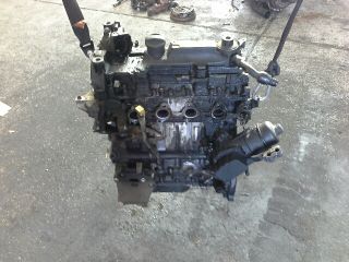 bontott PEUGEOT 206 Motor (Fűzött blokk hengerfejjel)