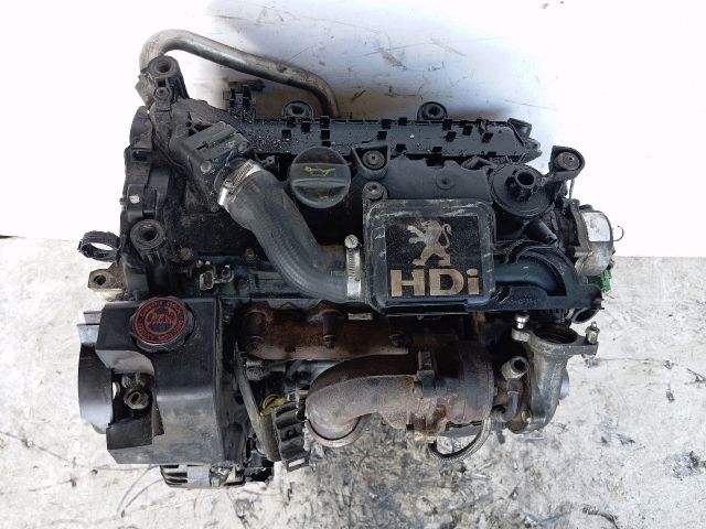 bontott PEUGEOT 206 Motor (Fűzött blokk hengerfejjel)