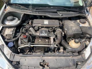 bontott PEUGEOT 206 Motor (Fűzött blokk hengerfejjel)