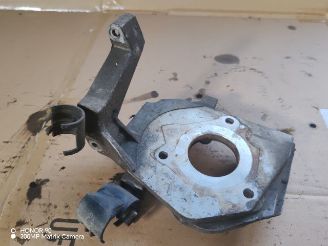 bontott PEUGEOT 206 Motor Tartó Bak (Fém)