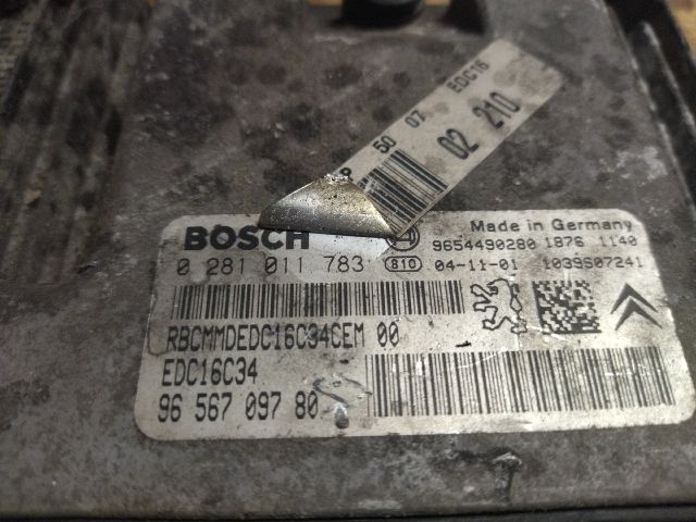 bontott PEUGEOT 206 Motorvezérlő