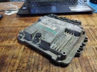 bontott PEUGEOT 206 Motorvezérlő