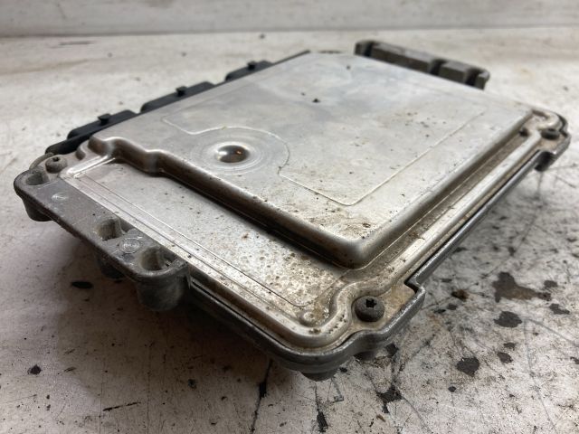 bontott PEUGEOT 206 Motorvezérlő