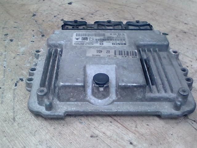 bontott PEUGEOT 206 Motorvezérlő