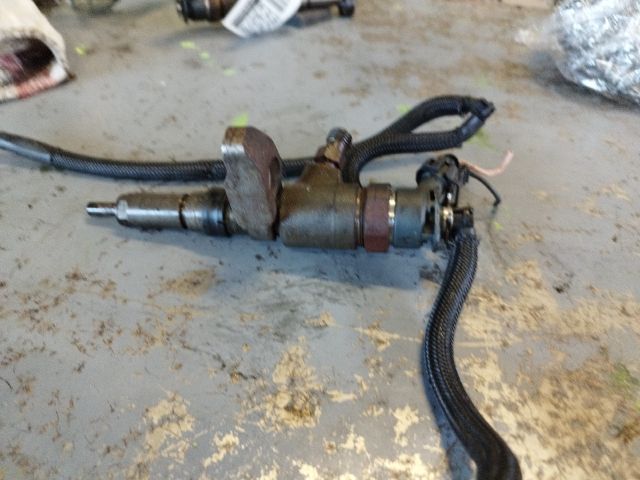 bontott PEUGEOT 206 Porlasztó (1 db)