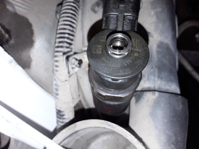 bontott PEUGEOT 206 Porlasztó (1 db)