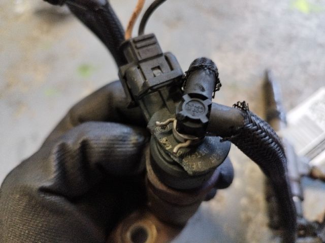 bontott PEUGEOT 206 Porlasztó (1 db)