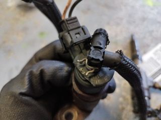 bontott PEUGEOT 206 Porlasztó (1 db)