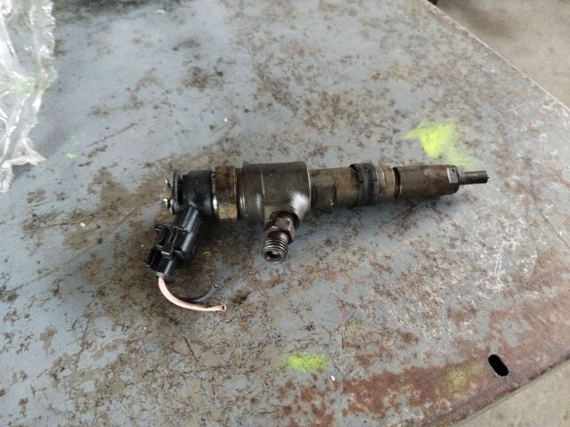 bontott PEUGEOT 206 Porlasztó (1 db)