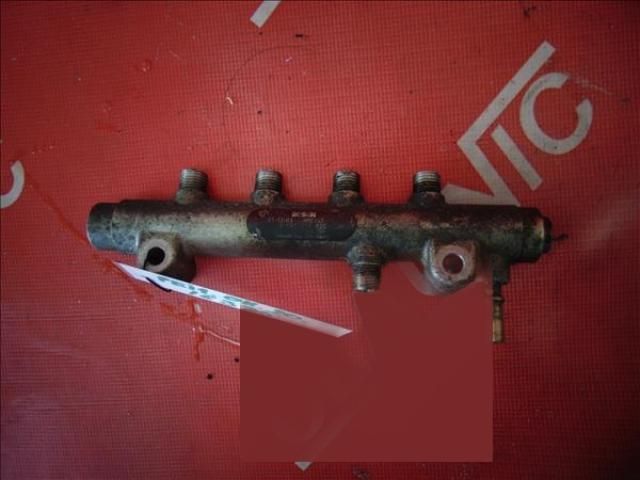 bontott PEUGEOT 206 Porlasztó Sor / Híd