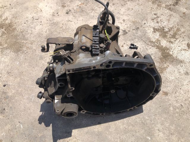 bontott PEUGEOT 206 Váltó (Mechanikus)