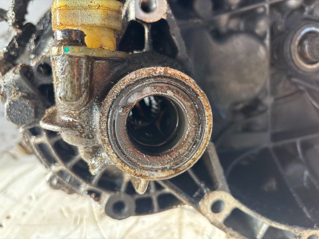 bontott PEUGEOT 206 Váltó (Mechanikus)