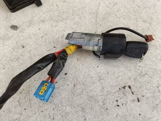 bontott PEUGEOT 206 Gyújtáskapcsoló Házzal