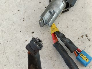 bontott PEUGEOT 206 Gyújtáskapcsoló Házzal