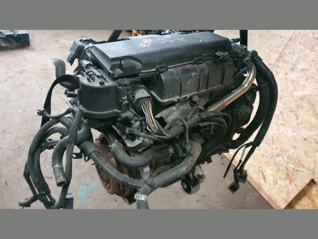 bontott PEUGEOT 206 Komplett Motor (Segédberendezésekkel)