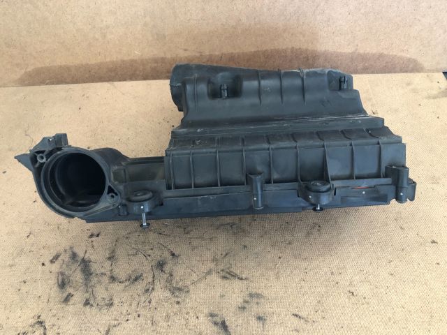 bontott PEUGEOT 206 Légszűrő Ház