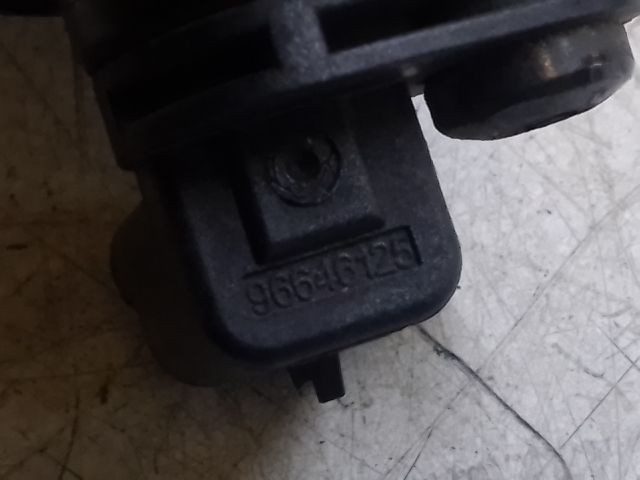 bontott PEUGEOT 206 Levegő Jeladó