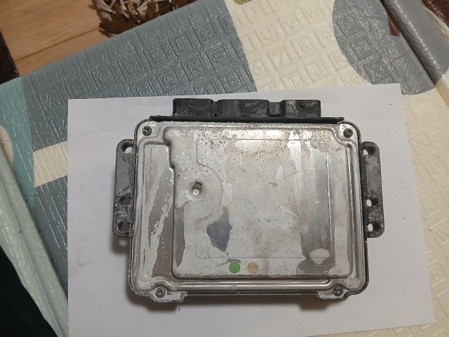 bontott PEUGEOT 206 Motorvezérlő