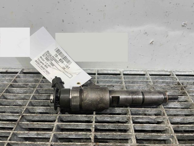 bontott PEUGEOT 206 Porlasztó (1 db)