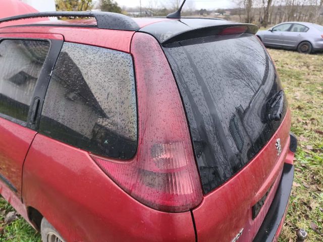 bontott PEUGEOT 206 Porlasztó (1 db)