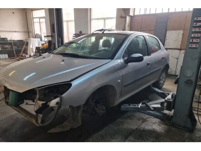 bontott PEUGEOT 206 Turbó