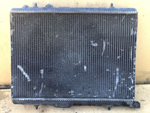 bontott PEUGEOT 206 Vízhűtő Radiátor (Klímás)