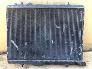 bontott PEUGEOT 206 Vízhűtő Radiátor (Klímás)