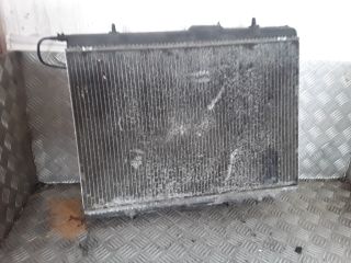 bontott PEUGEOT 206 Vízhűtő Radiátor (Klímás)