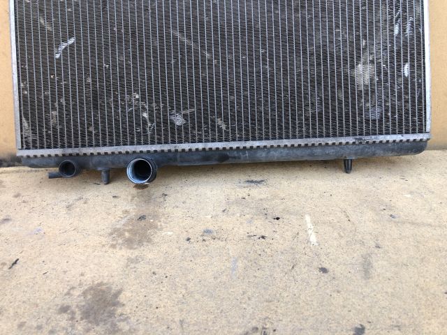 bontott PEUGEOT 206 Vízhűtő Radiátor (Klímás)