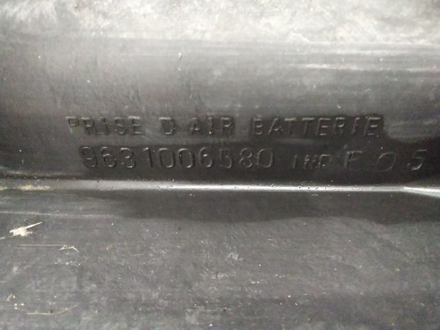 bontott PEUGEOT 206 Homlokfal (Üres lemez)