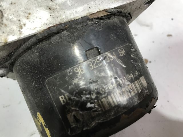 bontott PEUGEOT 206 ABS Kocka