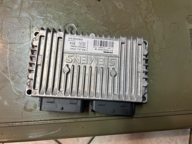 bontott PEUGEOT 206 Automata Váltó Elektronika