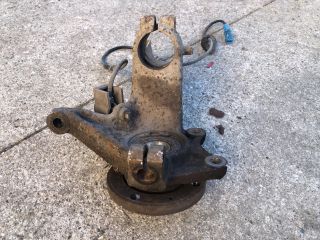 bontott PEUGEOT 206 Bal első Csonkállvány Kerékaggyal