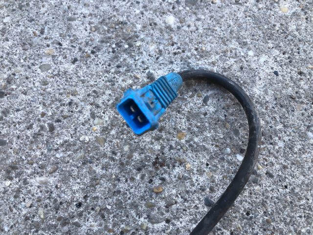 bontott PEUGEOT 206 Bal első Csonkállvány Kerékaggyal