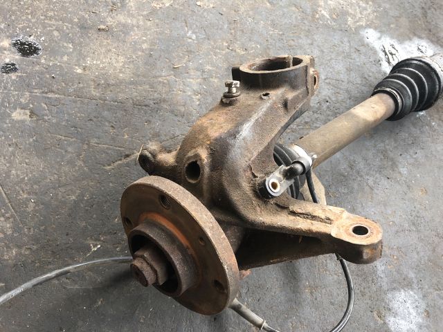 bontott PEUGEOT 206 Bal első Csonkállvány Kerékaggyal