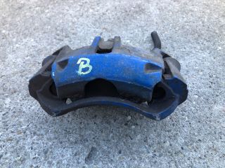 bontott PEUGEOT 206 Bal első Féknyereg Munkahengerrel