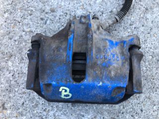 bontott PEUGEOT 206 Bal első Féknyereg Munkahengerrel