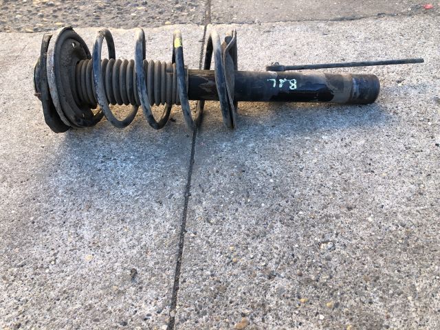 bontott PEUGEOT 206 Bal első Gólyaláb (Lengécsillapító, Rugó)